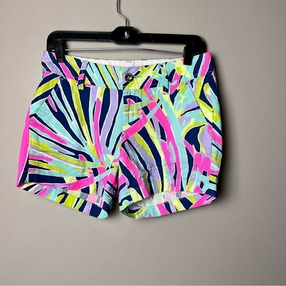 Lilly Pulitzer indigo Sea dreamin multicolored 5” Callahan shorts - Picture 2 of 9